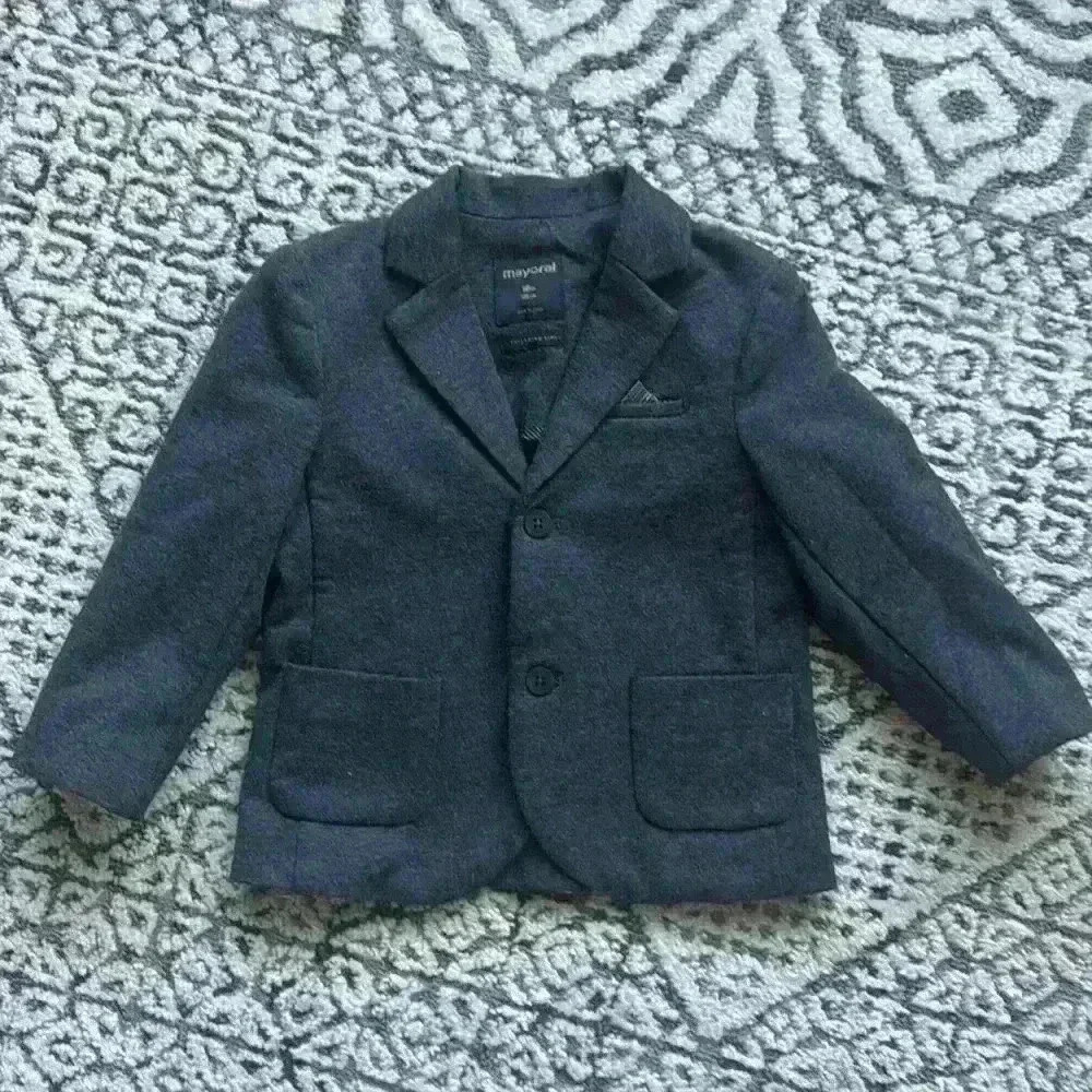Mayoral 18m boys blazer size 86cm or 18m